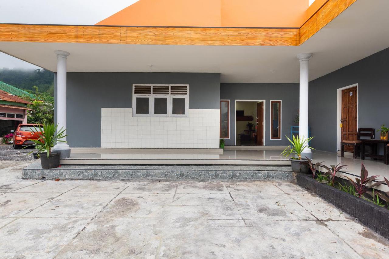 Hotel Oyo 1966 Bromo Hill Probolinggo Exterior foto